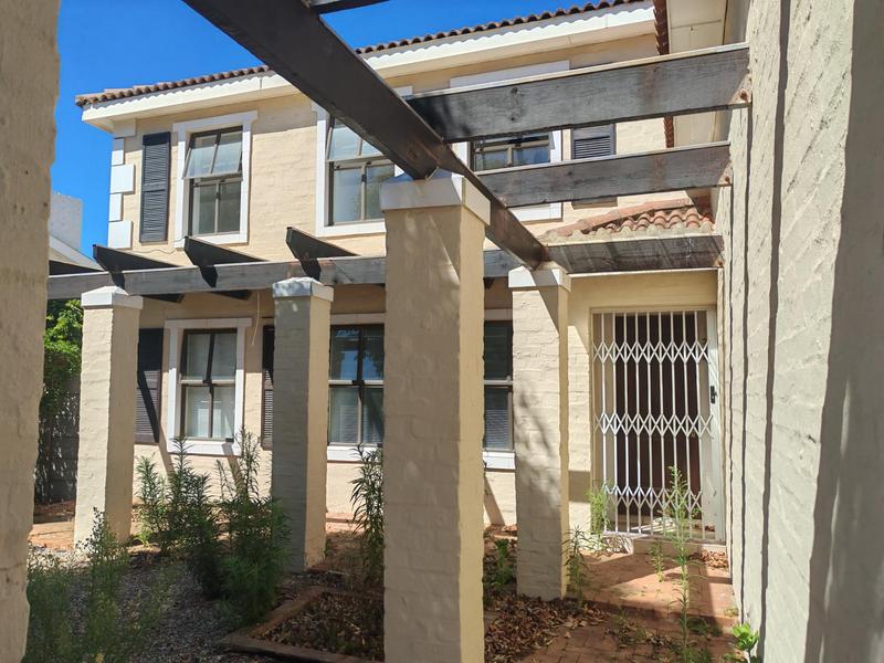 4 Bedroom Property for Sale in Sandbaai Western Cape